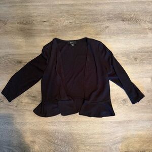 Black 3/4 sleeve sweater